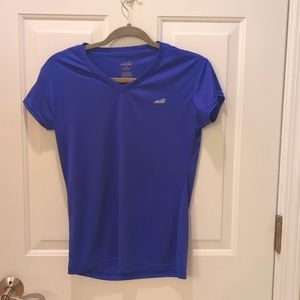 Avia sz medium moisture-wicking, purpose, V-neck